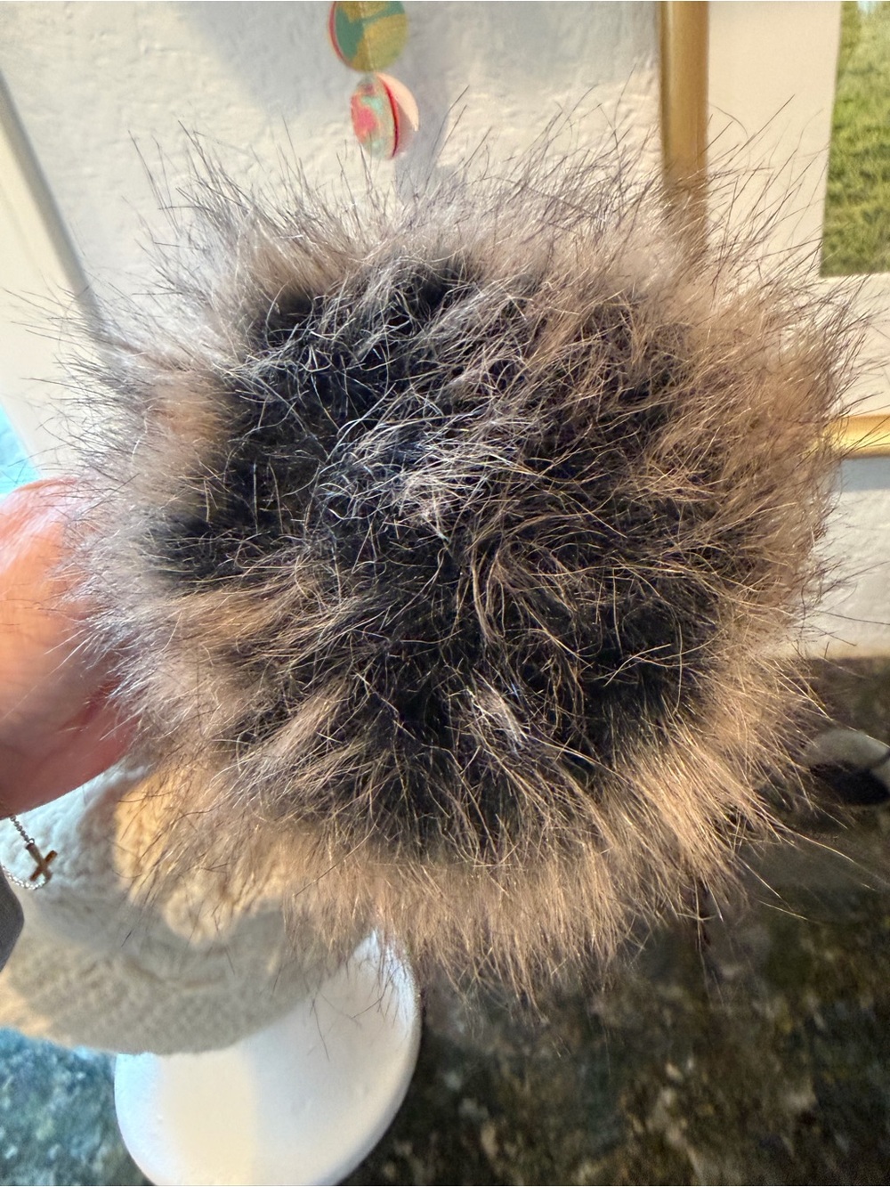 VTG L. L. Bean Pure New Wool Made in Ireland Beanie Hat w Faux Fur Pom Pom. EUC - Picture 2 of 6